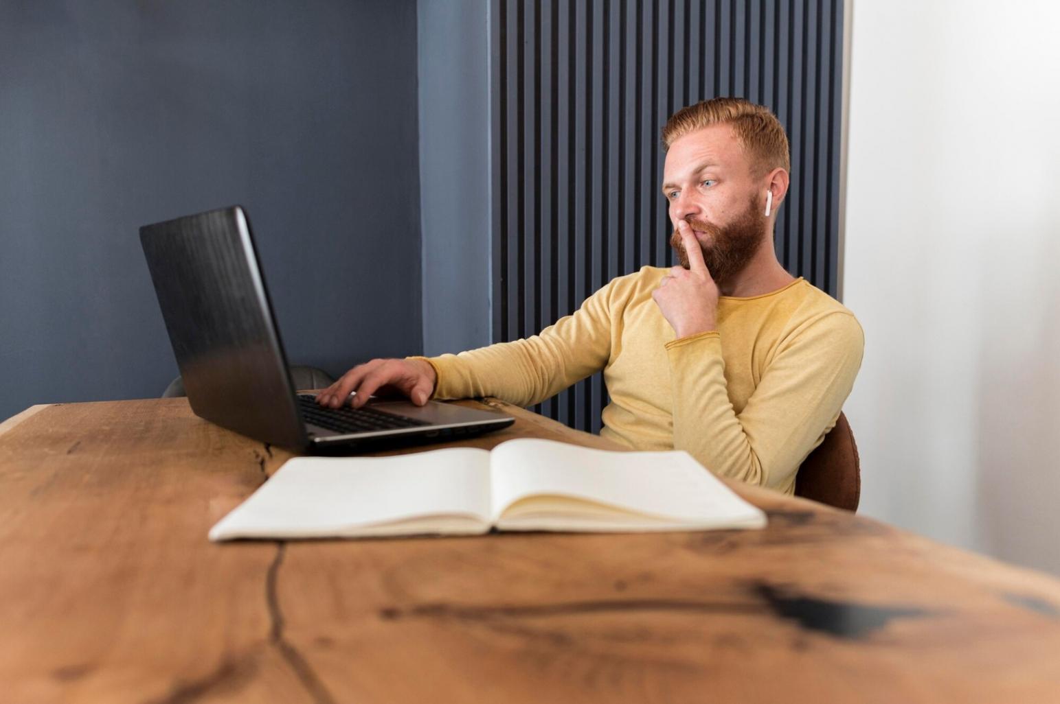 Revisión detallada de estados financieros empresariales